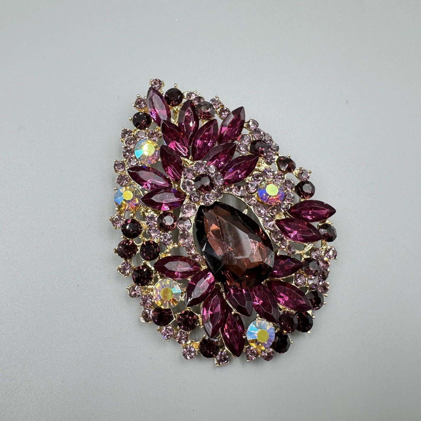 Teardrop Rhinestone Pin APA14939: White