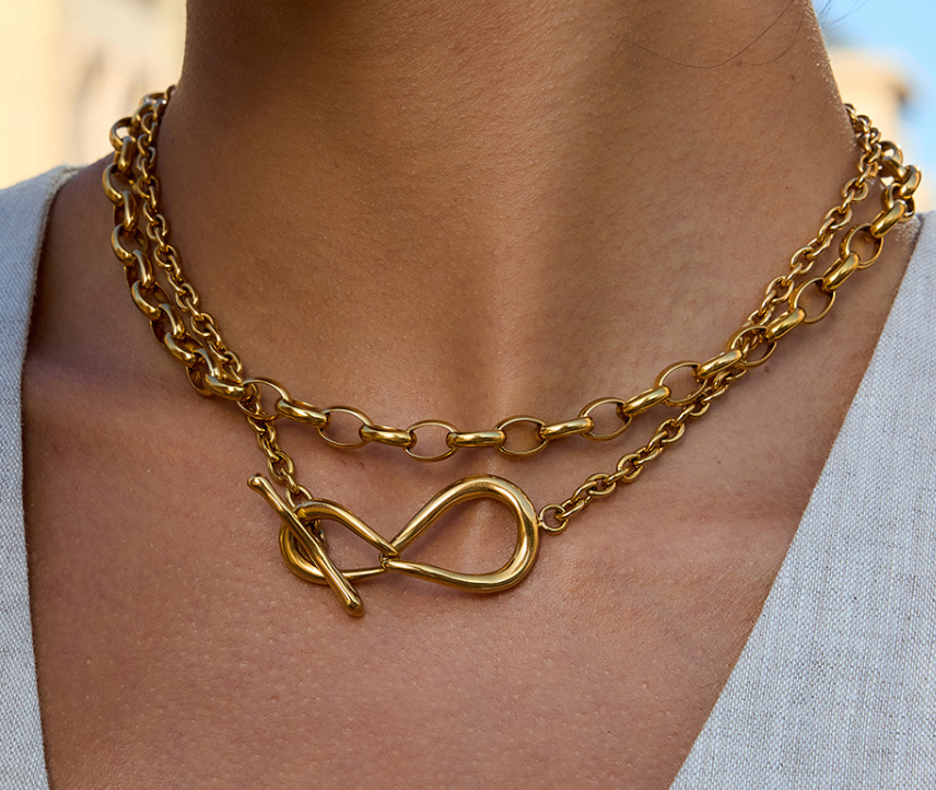 Knotted Up Toggle Link Necklace 18K Gold- Waterproof