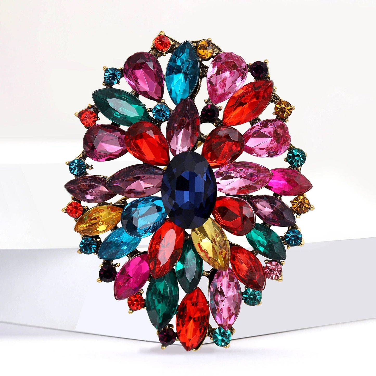 Rhinestone Brooch APA15454: White