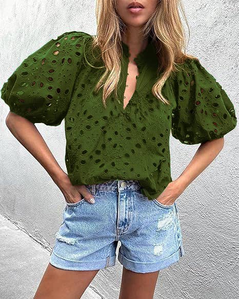 Eyelet high neck short sleeve blouse: White / XL
