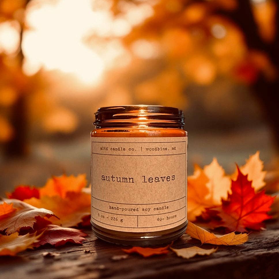 Autumn Leaves Soy Candle: Cranberry, Nutmeg, Pumpkin, Scent: 8 oz. candle
