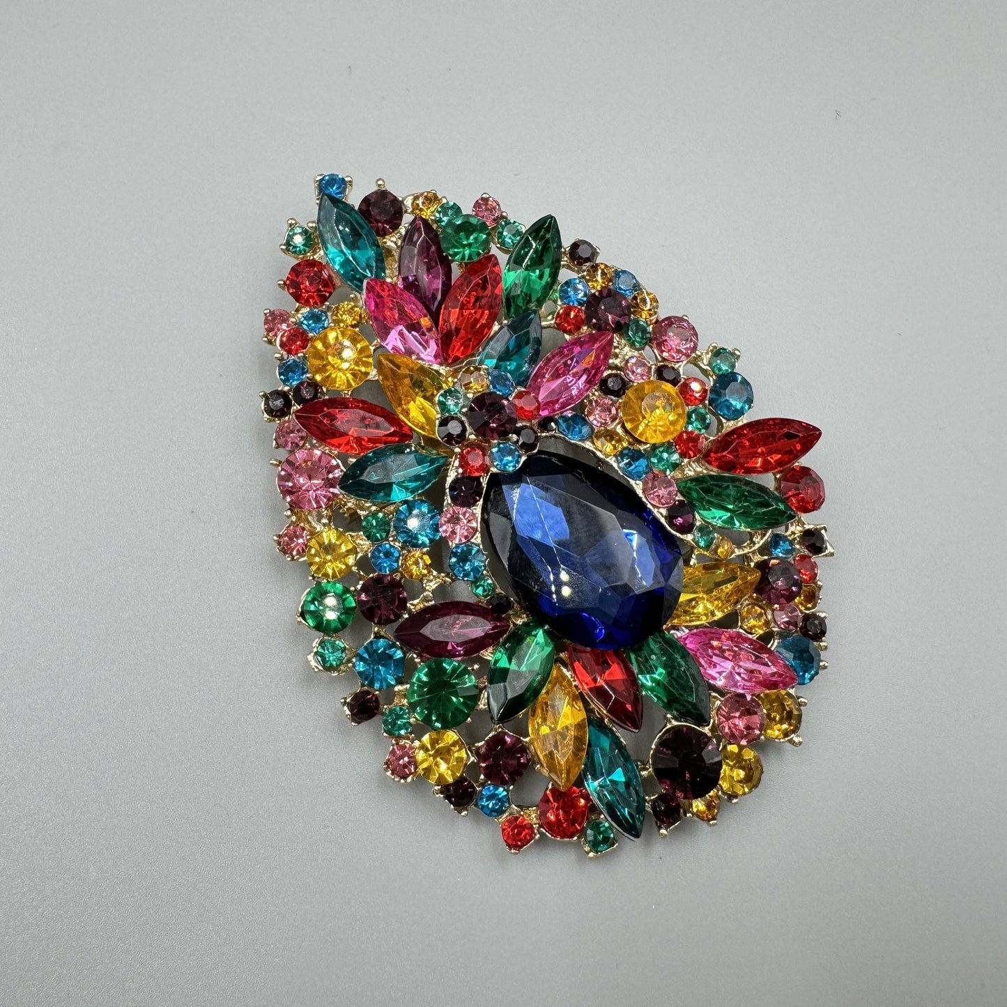 Teardrop Rhinestone Pin APA14939: Multi