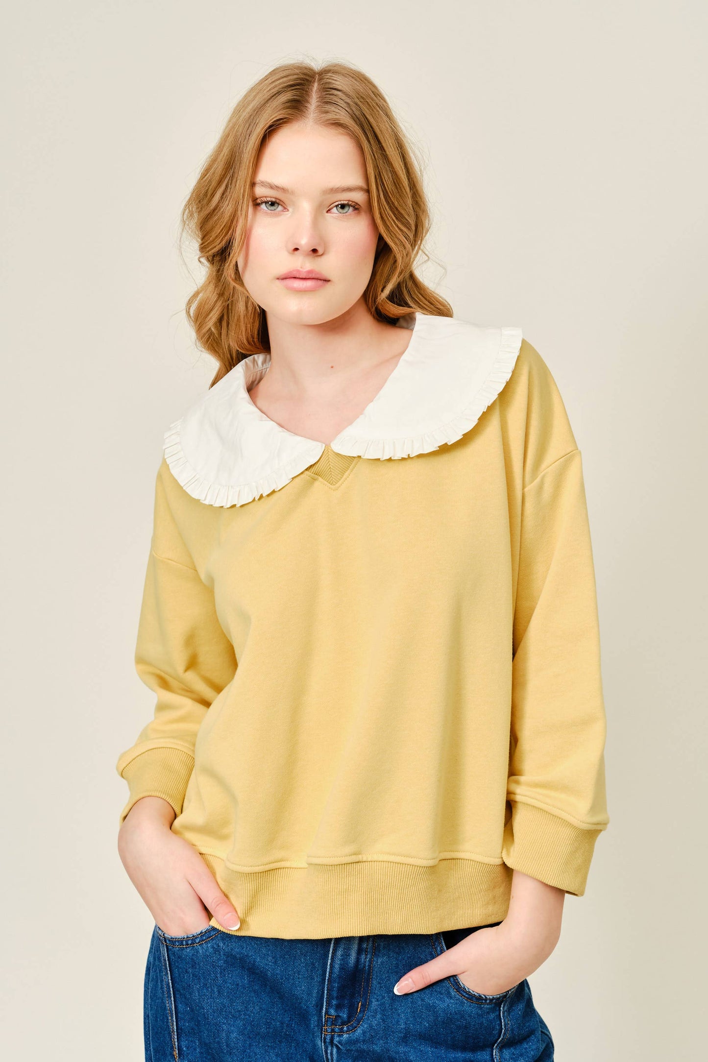 L: REMOVABLE PETER PAN COLOR SWEATSHIRT