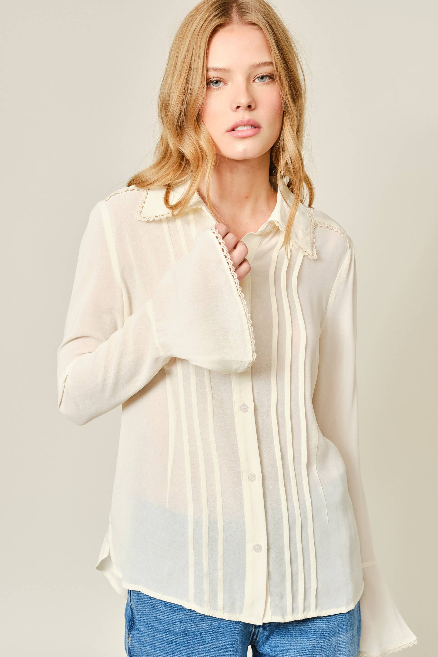 L: SOFT BUTTONDOWN PICTUCK BLOUSE