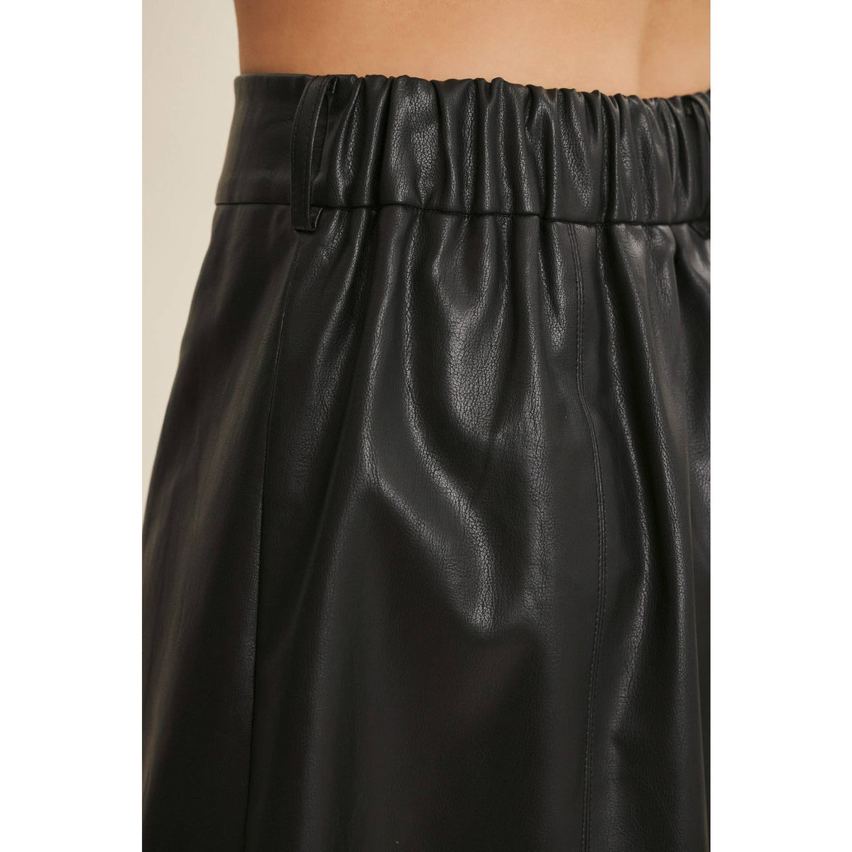 VEGAN LEATHER BELTED BUTTON-FRONT A-LINE MIDI SKIRT: BLACK / S