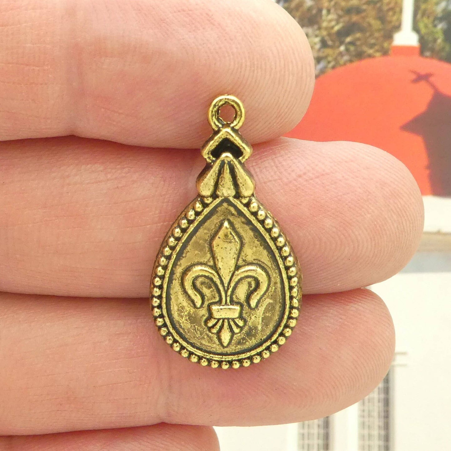5 Gold Fleur De Lis Charm Pendant by TIJC SP0690