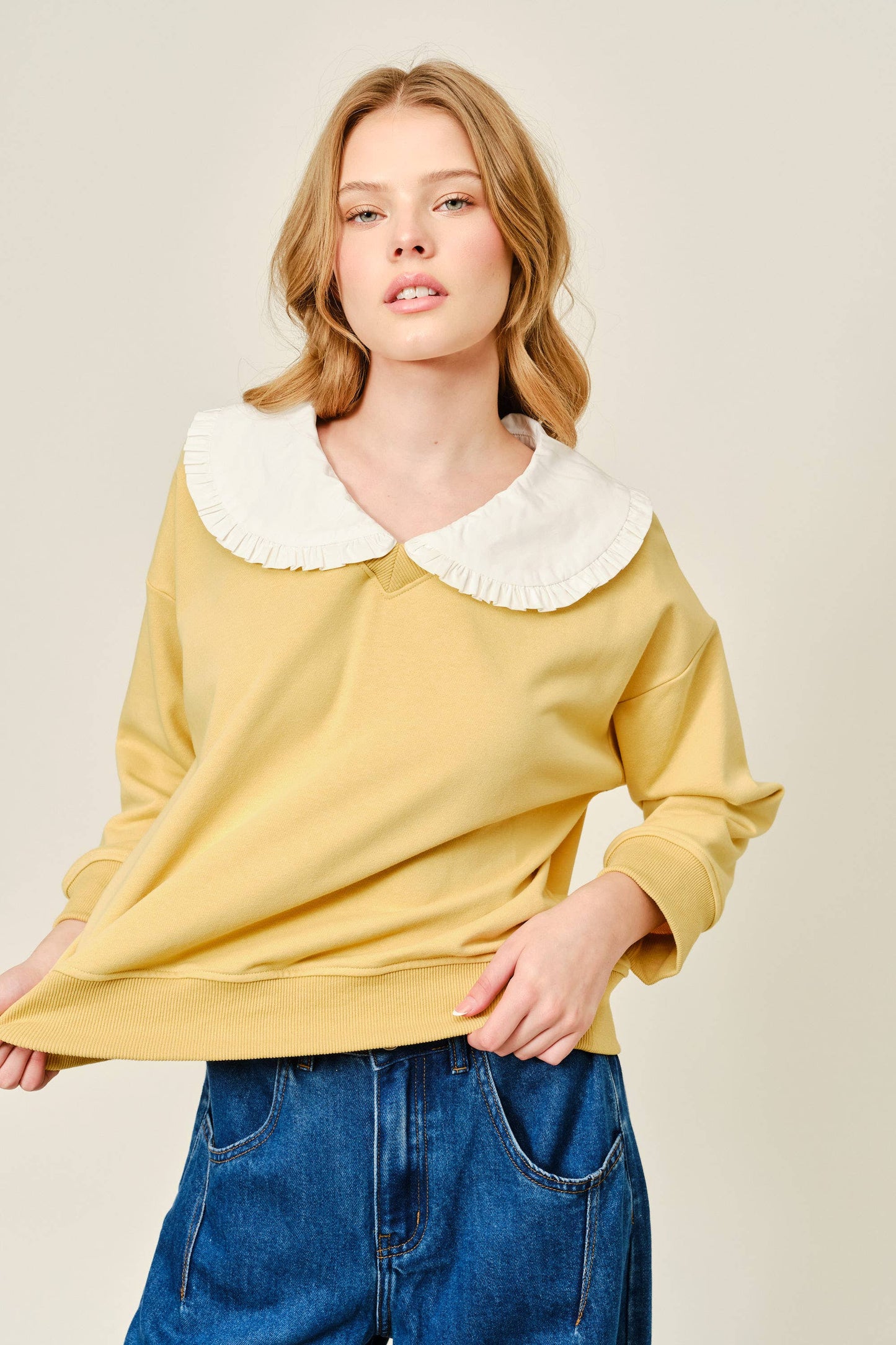 L: REMOVABLE PETER PAN COLOR SWEATSHIRT