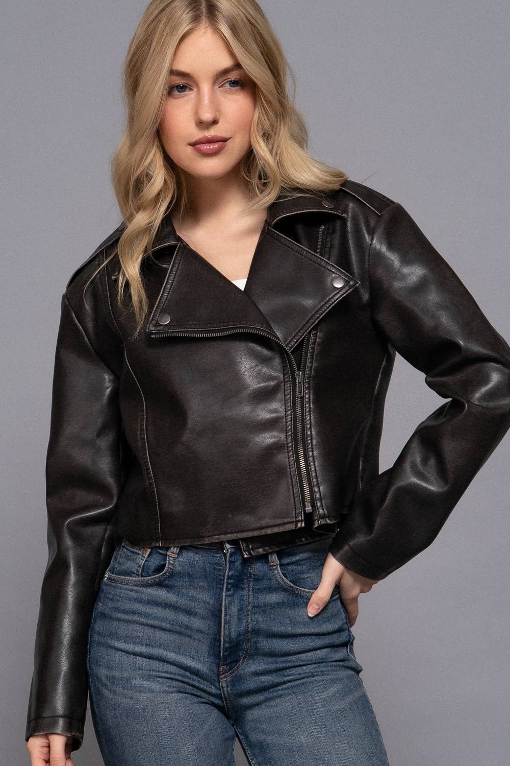 Long Sleeve Vintage Wash Faux Leather Crop Moto Jacket: BLK-black / L