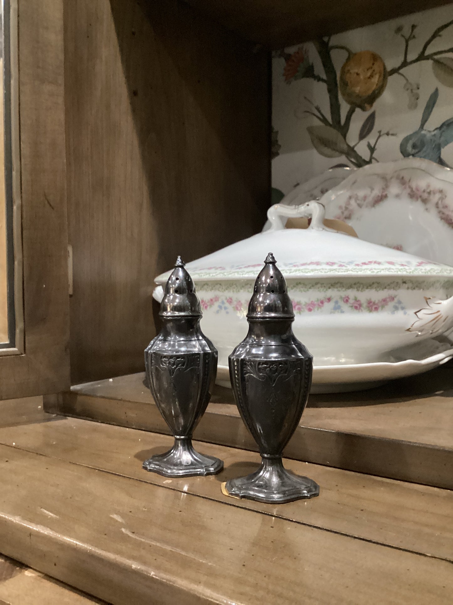 Salt & Pepper Shaker
