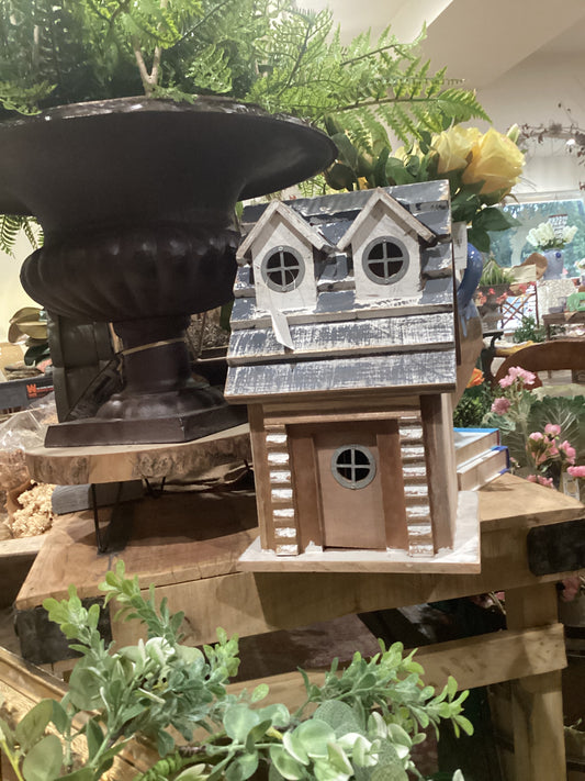 Wood birdhouse