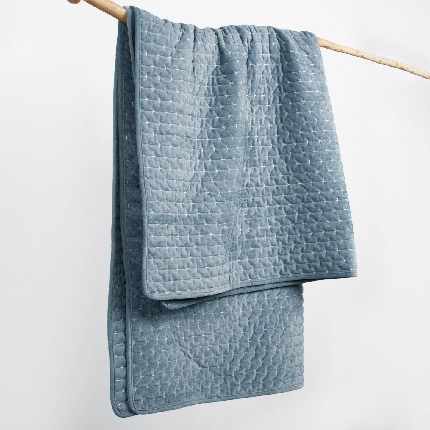 Green-Velvet Stitch Quilted Throw
