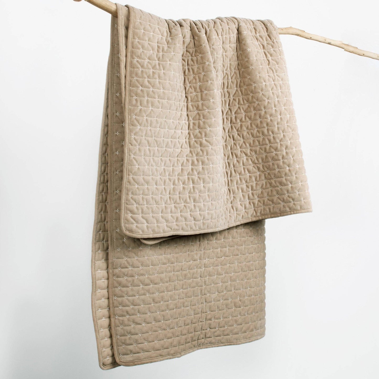 Green-Velvet Stitch Quilted Throw