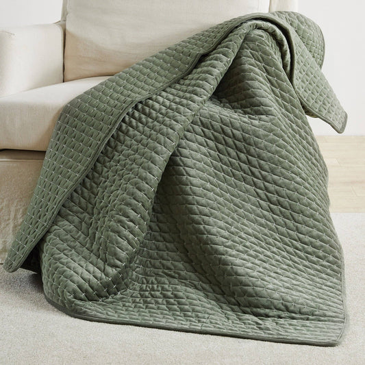 Green-Velvet Stitch Quilted Throw