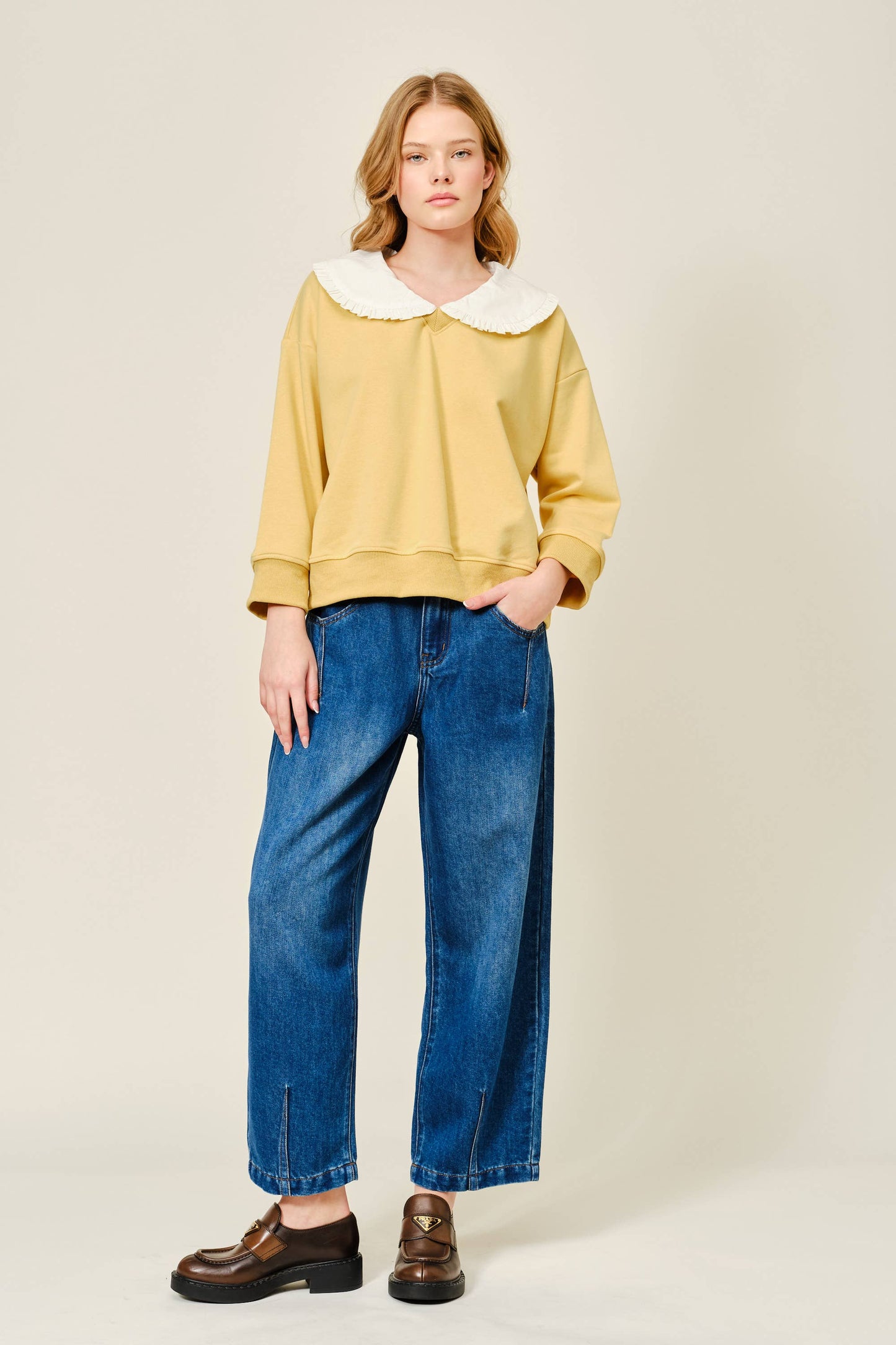 M: REMOVABLE PETER PAN COLOR SWEATSHIRT