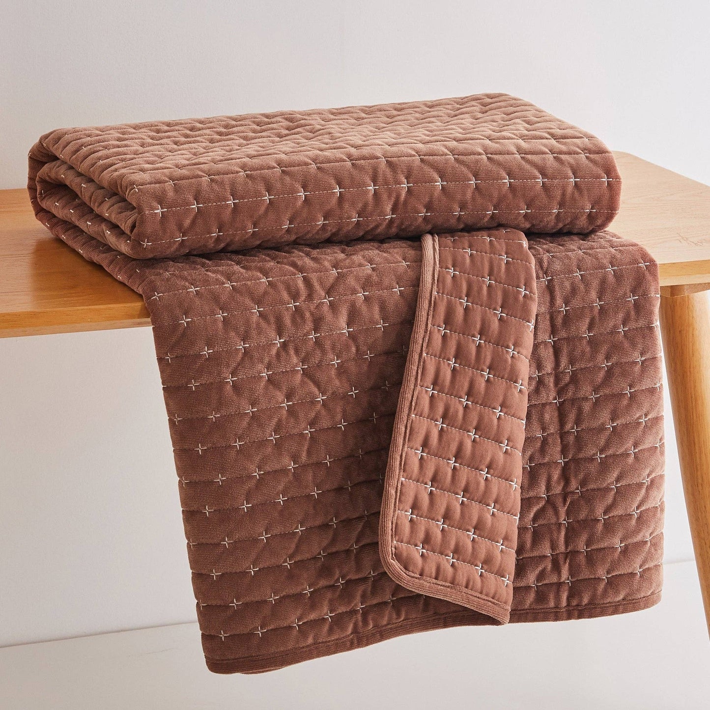 Green-Velvet Stitch Quilted Throw