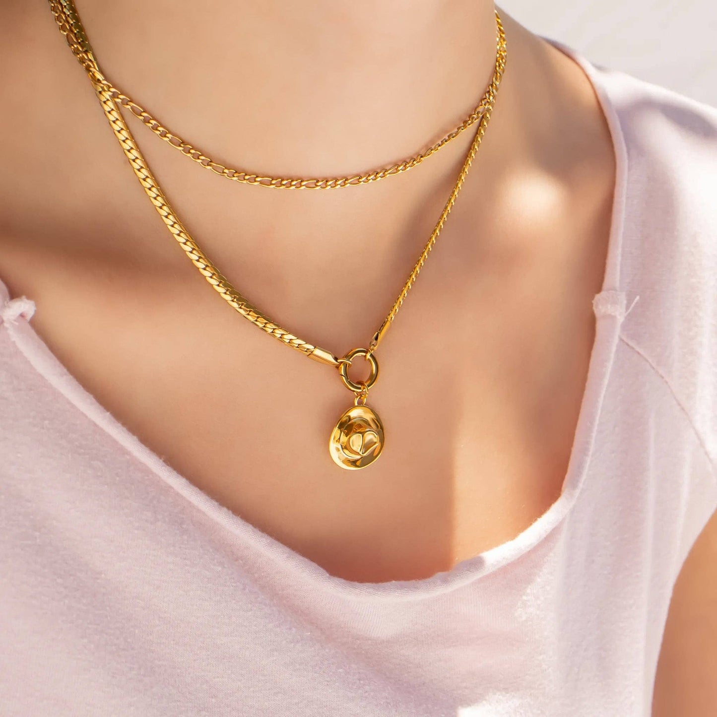 18K Gold PVD Stainless Steel Curb Charm Holder Necklace: Gold / 18'+2"