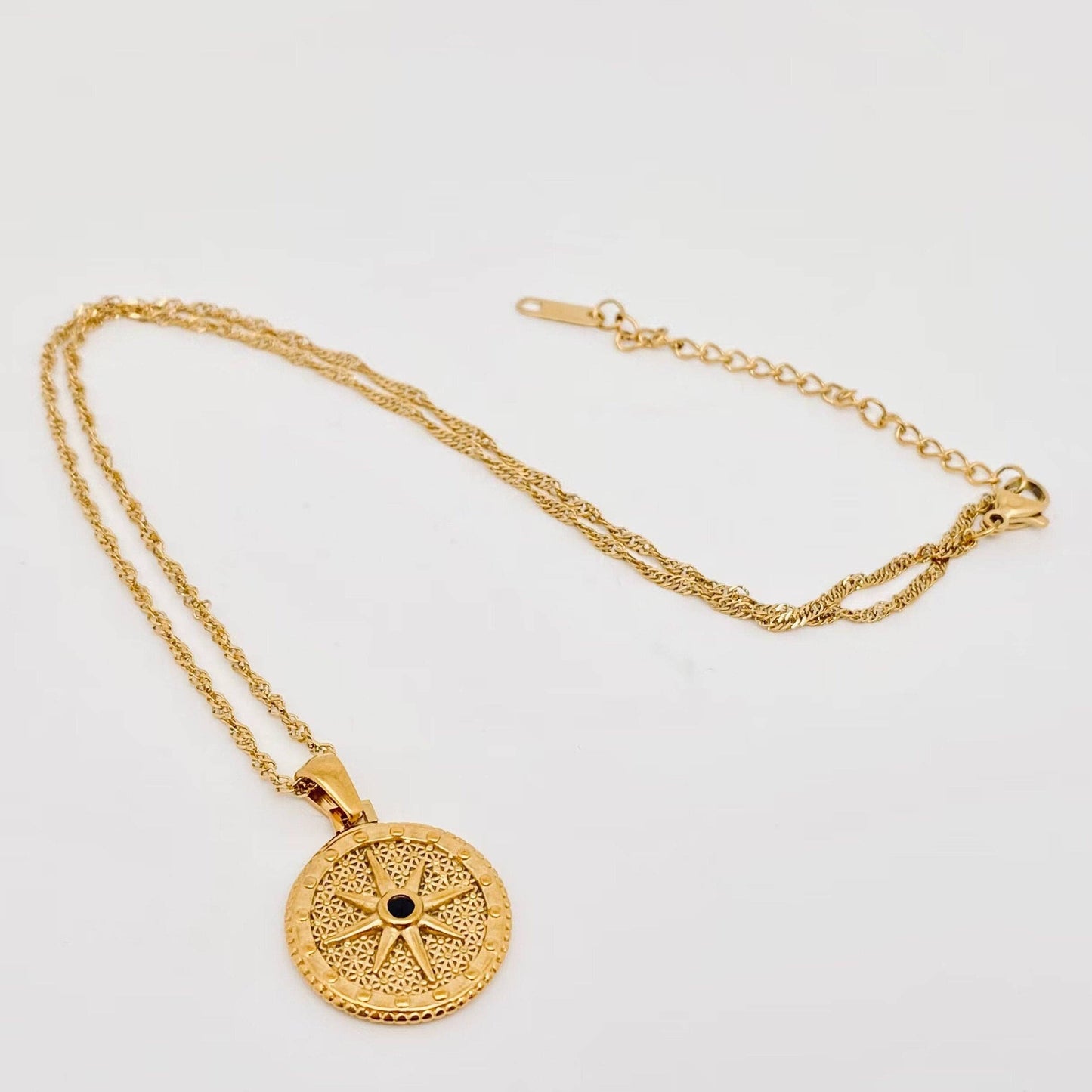 18K Gold Plated Round Star Pendant Necklace - FGS/MS